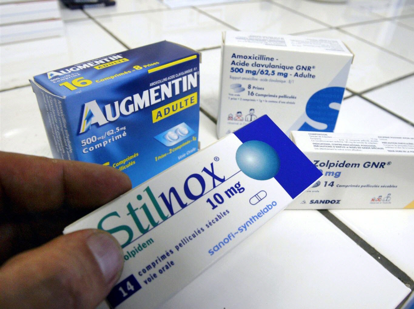 Amoxicilline est le generique de quel medicament
